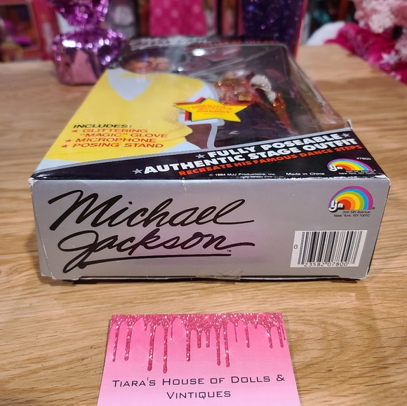 NEW! 1984 MICHAEL JACKSON AMERICAN MUSIC AWARDS DOLL! - Picture 2 of 10